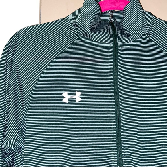 MAKE AN OFFER❗️Men’s Under Armour Stripe Zip Up - Picture 2 of 6